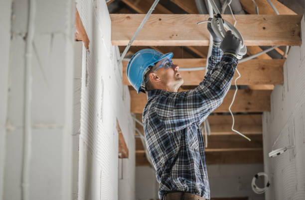 Best Licensed Electrician  in Bay Village, OH